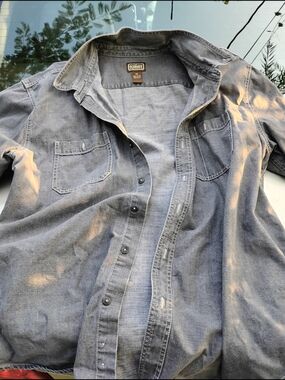 Men's Washed Indigo Button-Down Casual Shirt